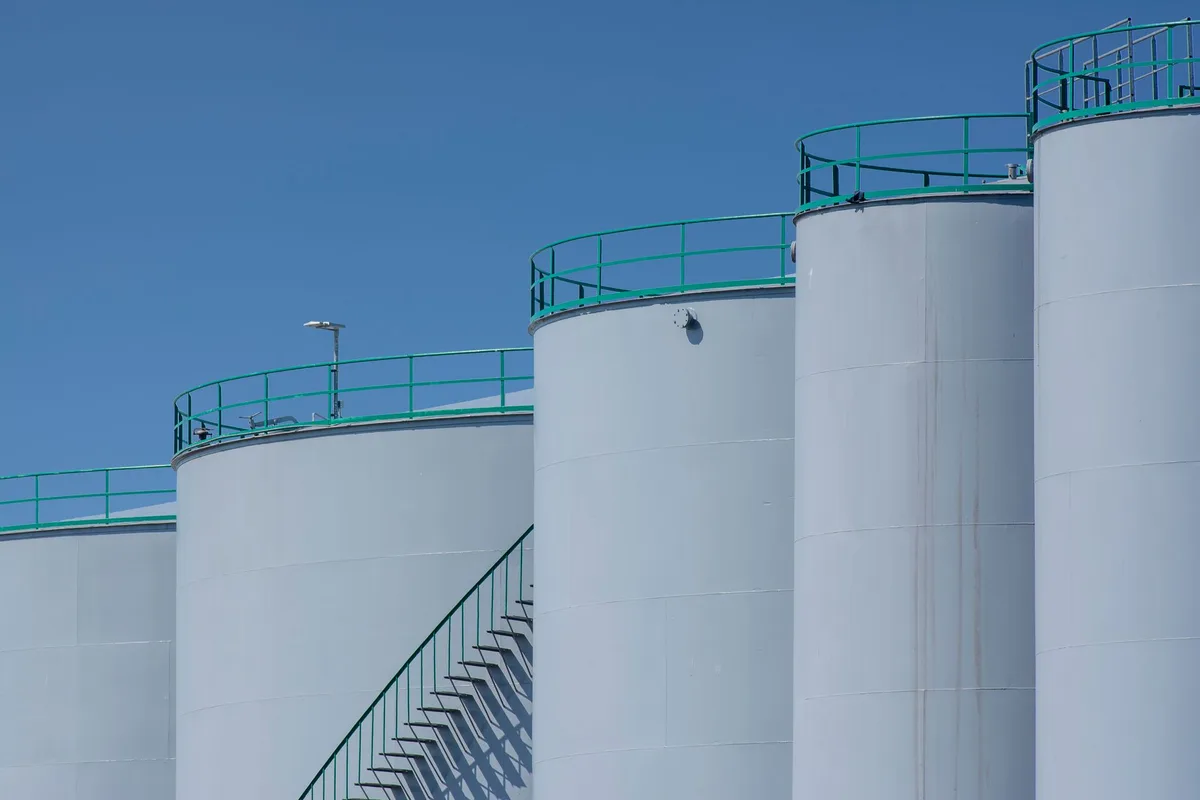 Hydrogène vert par électrolyse : levier central de la décarbonation de l'industrie chimique pour remplacer l'hydrogène gris issu du vaporeformage du méthane