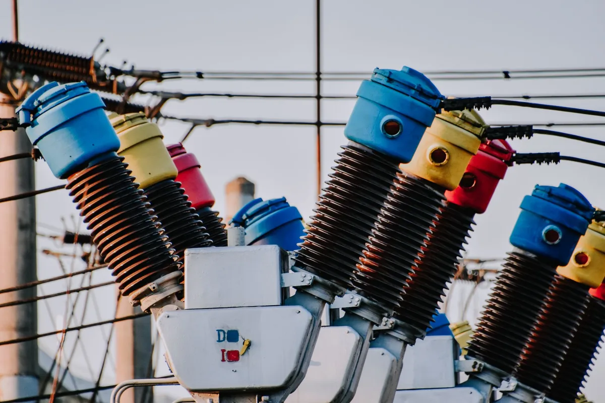 IND-UT-117 — formule de calcul des kWh cumac : diamètre nominal DN, nature du fluide, température et durée de vie 15 ans pour le montant de la prime CEE